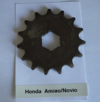 1210566 Voorkettingwiel Honda Amigo/Novio 15 tanden